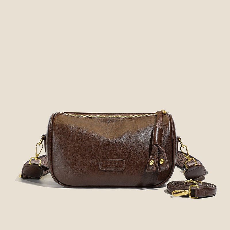 爆款复古斜挎包2025新款软皮通勤包时尚单肩包洋气百搭多口袋女包