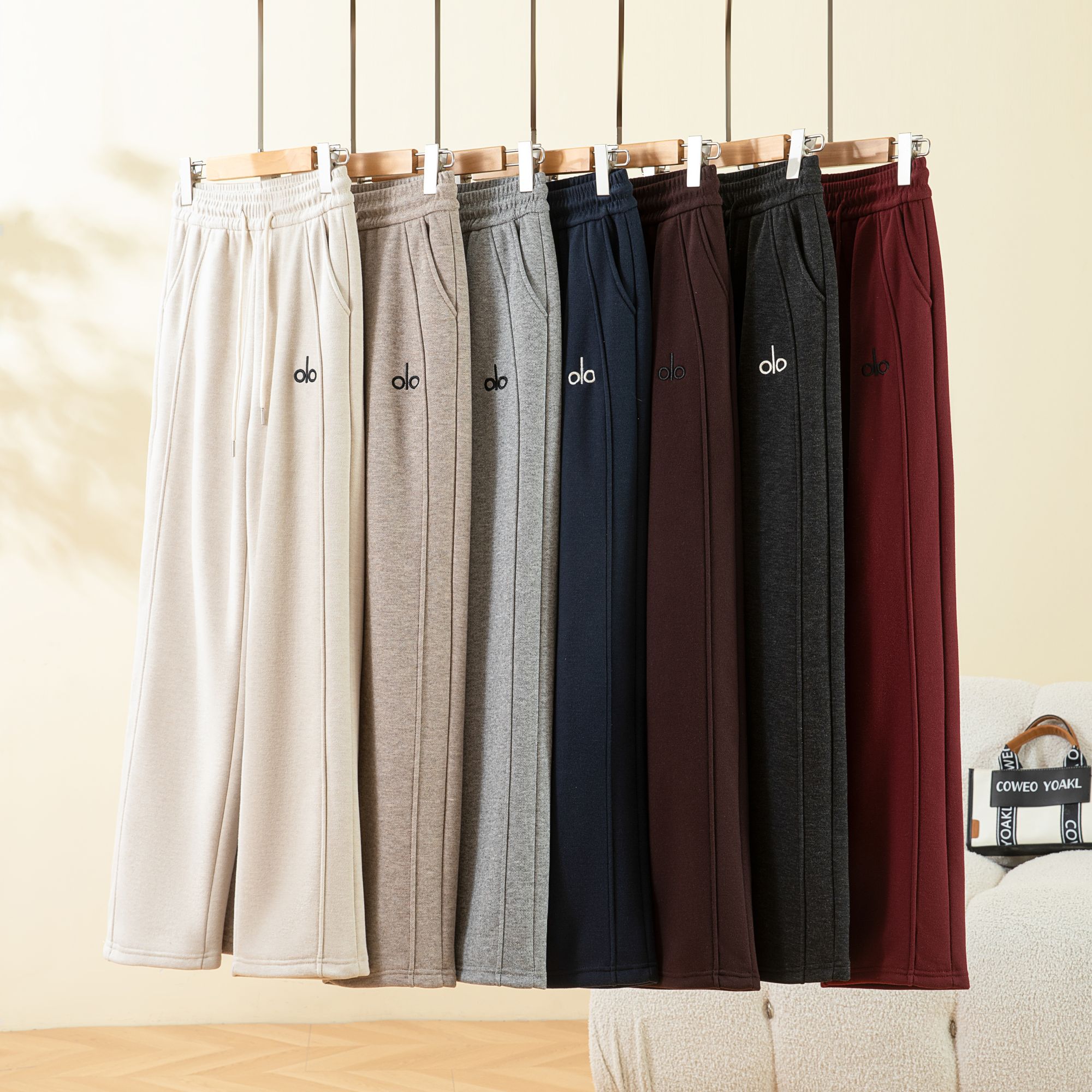 「一条过冬2.0」【加绒加厚】简约刺绣字母显瘦直筒窄版阔腿裤小个子