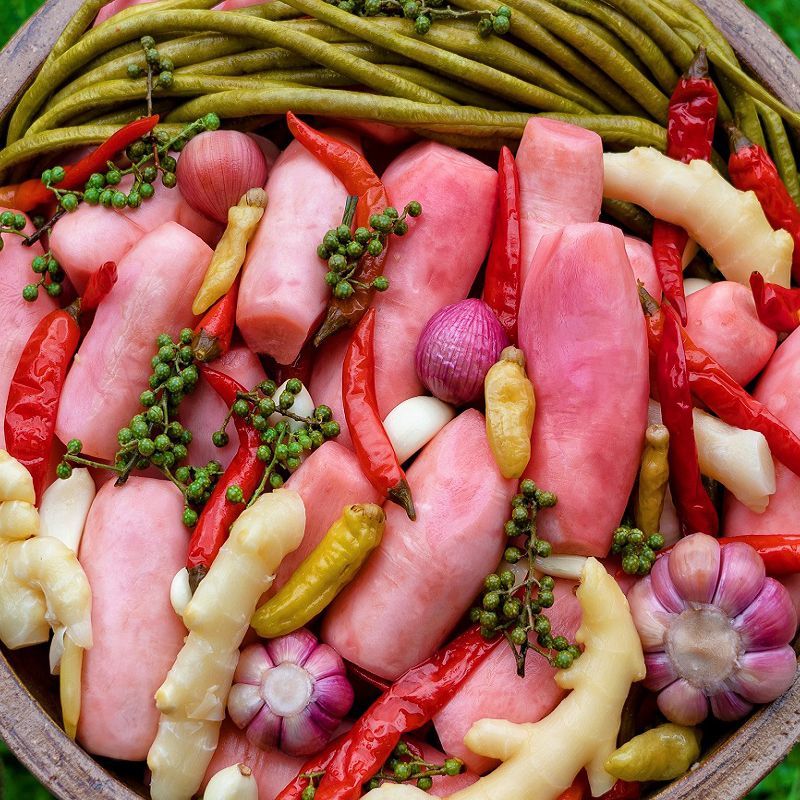 临峰山廖师母重庆老坛子泡萝卜豇豆藠头四川泡菜农家酸仔姜泡辣椒