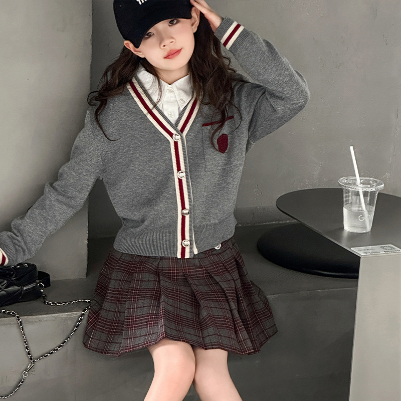 女童秋装学院风开衫毛衣格子裙套装2025新款女孩百褶半身裙两件套