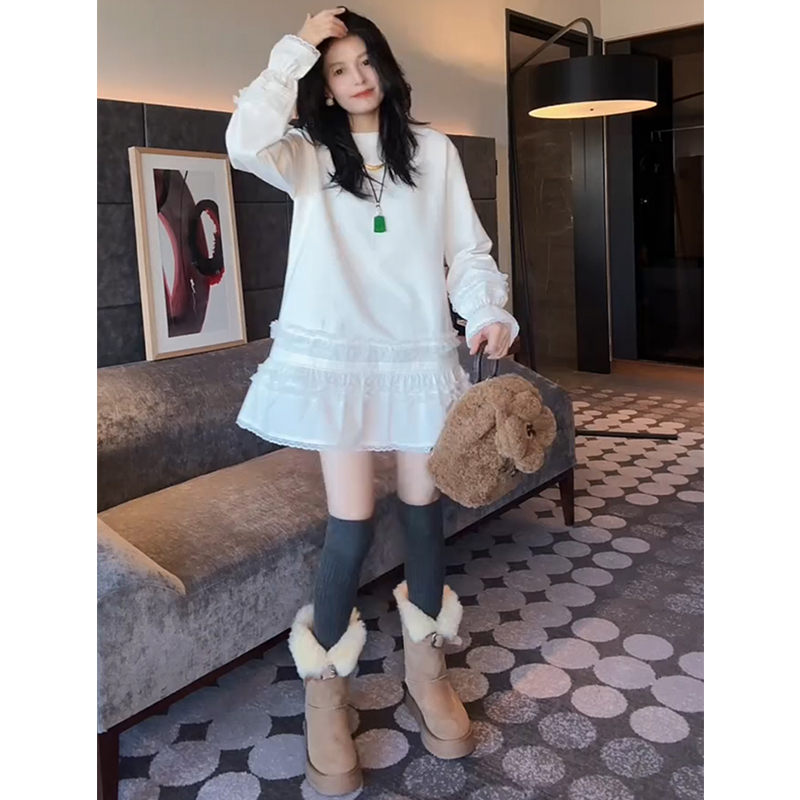 洋气休闲显瘦圆领纯色连衣裙潮2026春季新款时尚简约长袖衬衫裙