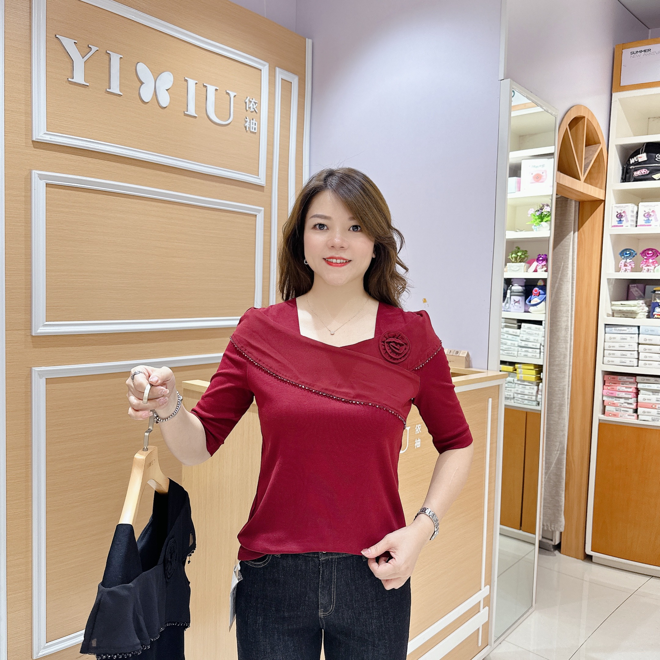 淑女时尚百搭五分袖上衣 5-69018/68968秋季洋气方领/长58厘米