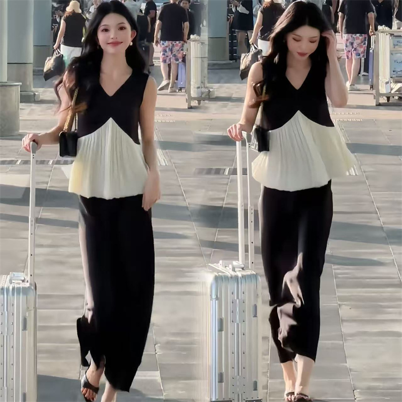 法式黑白撞色荷叶边无袖背心洋气高腰半身裙俩件套精致时髦套装女