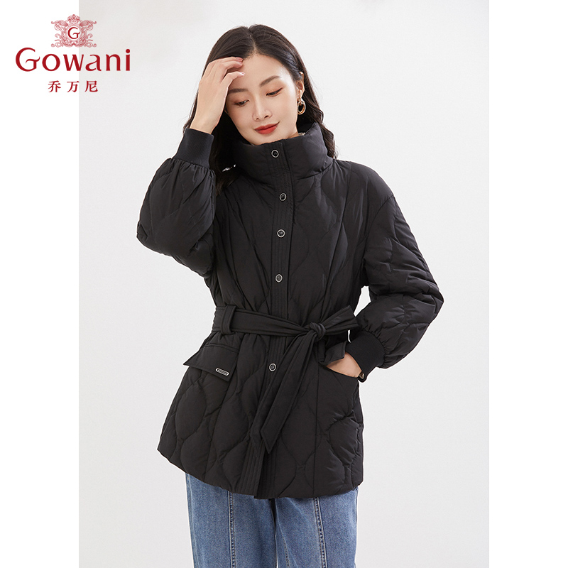 乔万尼秋冬新品羽绒服收腰显瘦短款90白鸭绒减龄年轻款EI4T678