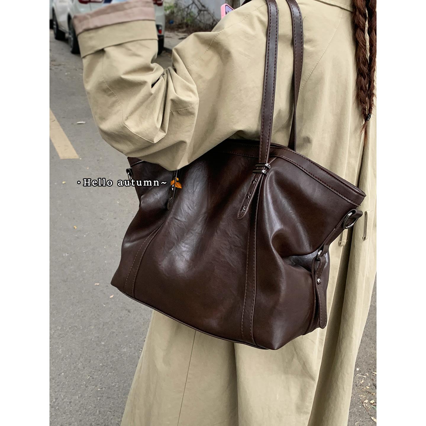 复古大容量腋下包包女2025新款潮时尚托特包高级感单肩通勤包