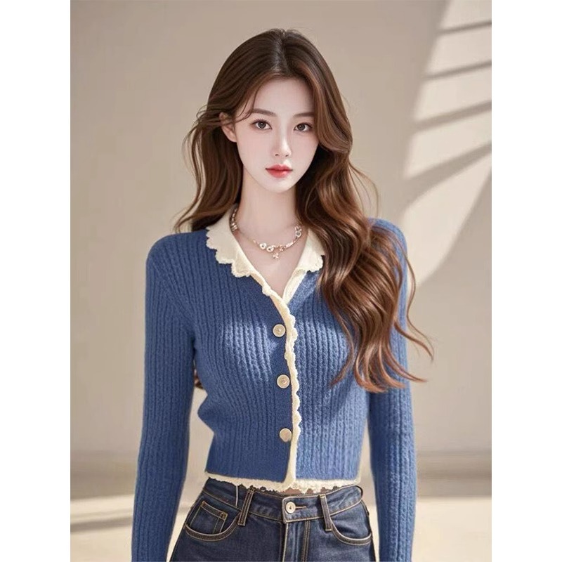 法式轻奢漂亮蓝色针织衫女高级感爆款短款毛衣长袖上衣打底衫秋冬