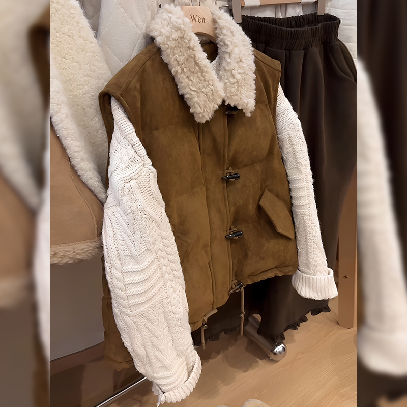 美式复古盘扣保暖叠穿棉服马甲女冬季新款时尚百搭背心减龄外套