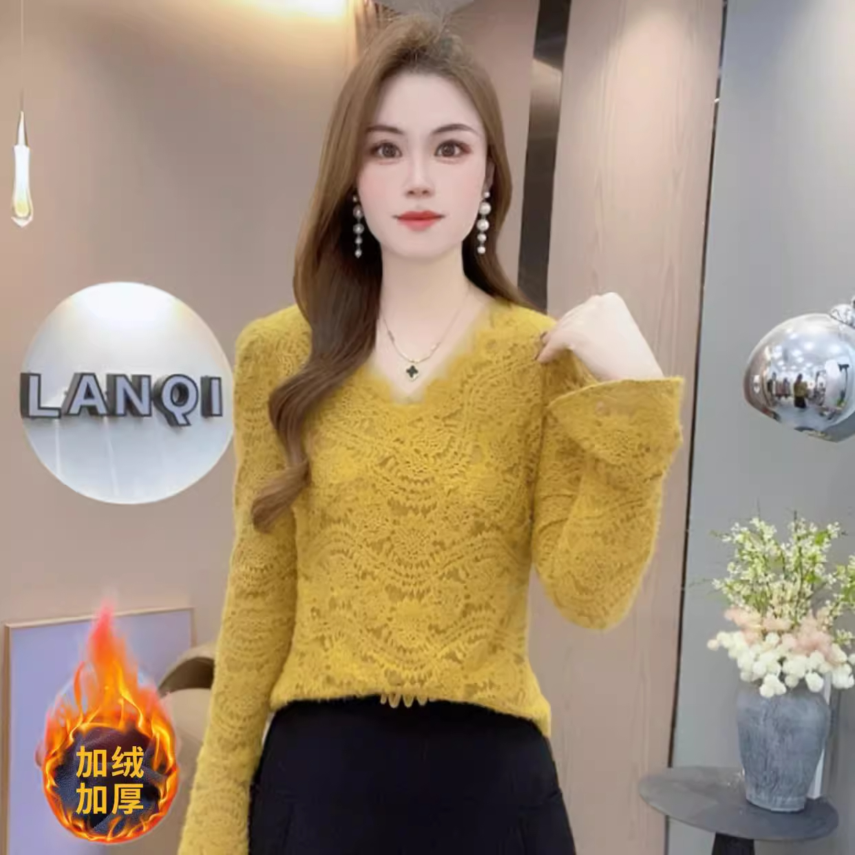 加绒加厚蕾丝打底衫女今年冬季新款洋气减龄百搭法式v领内搭上衣