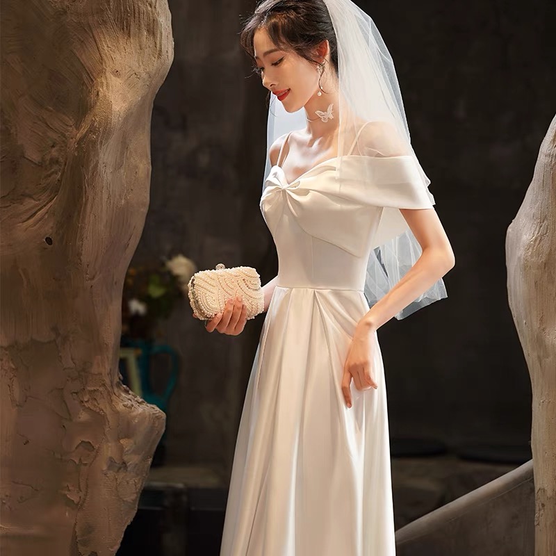 礼服新款订婚登记领证成人礼小个子平时可穿小白裙显瘦气质缎面