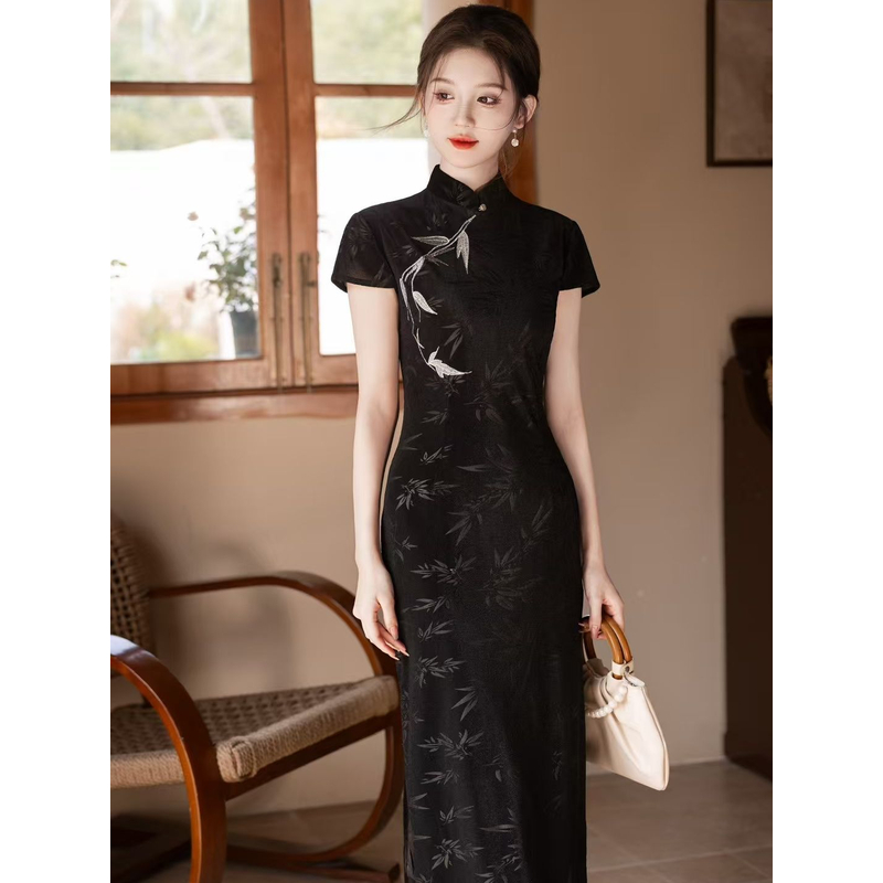 黑色旗袍紫色旗袍春夏款气质绣花改良修身新中式国风收腰连衣裙