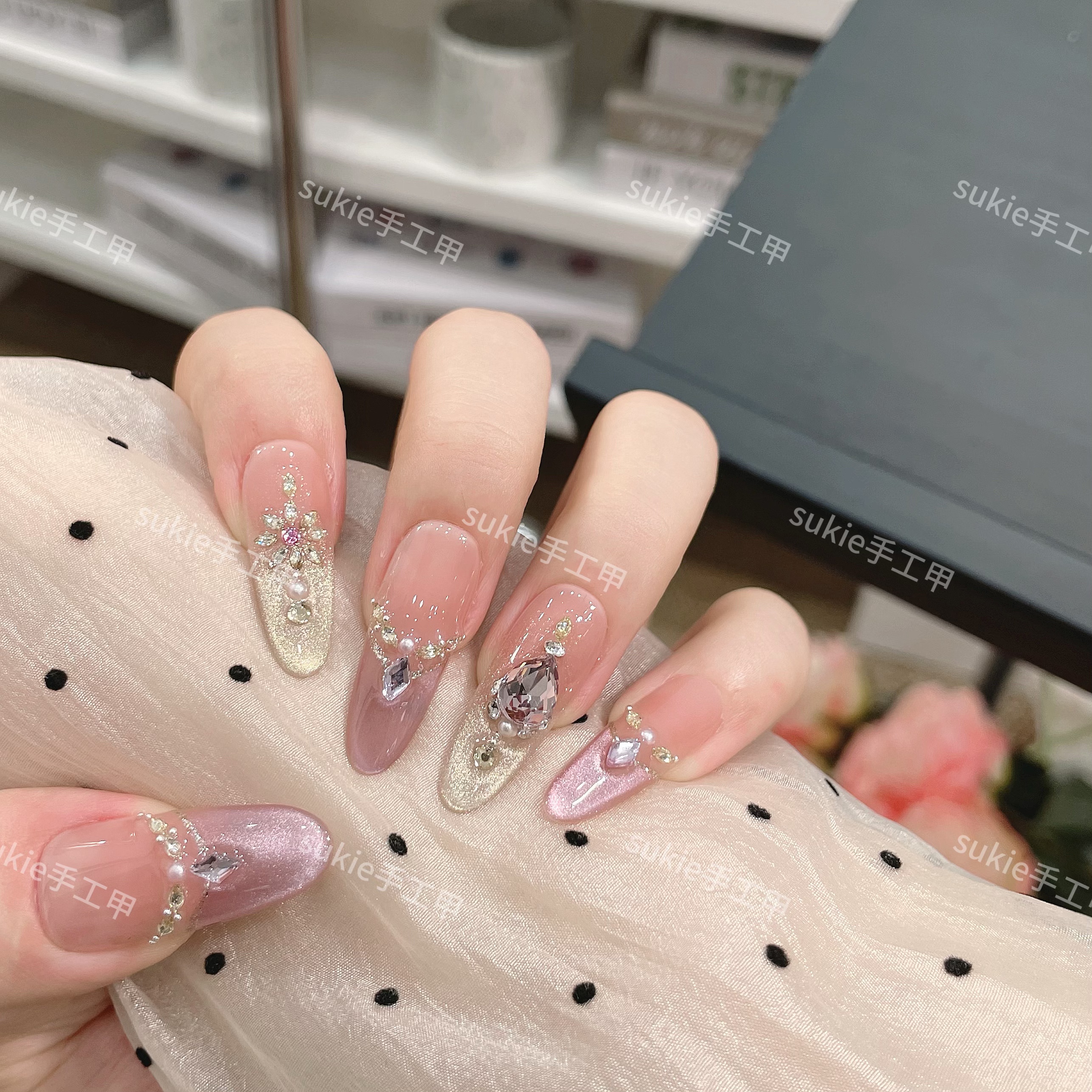 【紫宝石】手工穿戴甲精致显白高级婚甲气质大钻猫眼美甲