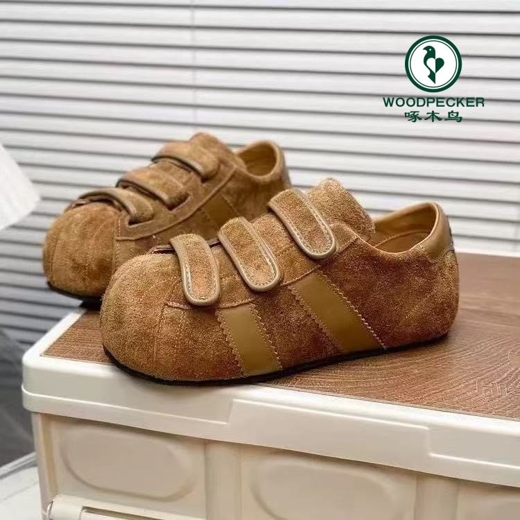 啄木鸟复古小众单鞋女复古2025秋季外穿一脚蹬厚底丑萌休闲勃肯鞋