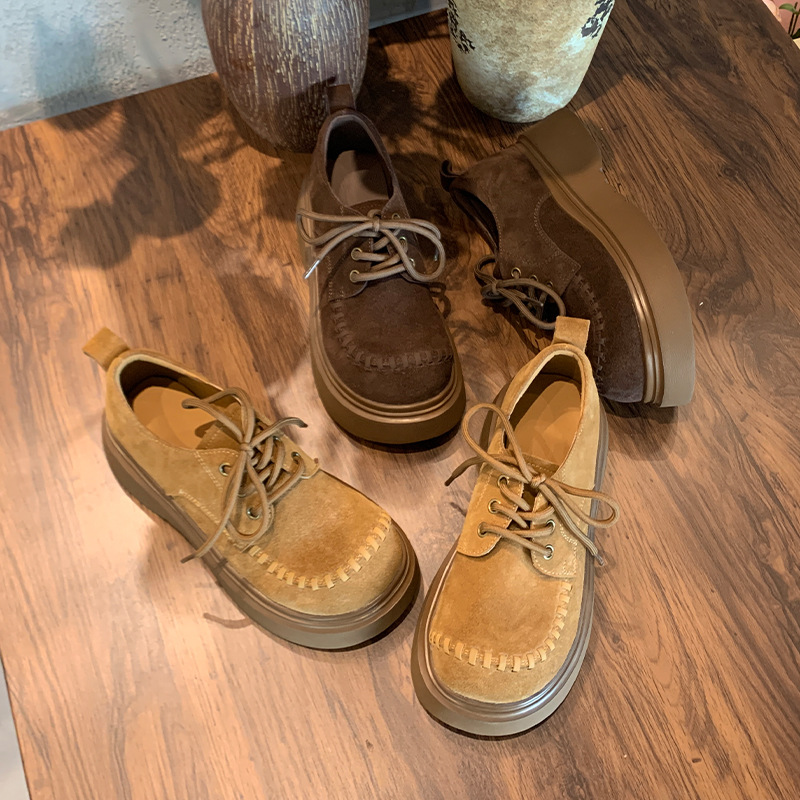 发泡底真皮时装单鞋2025秋季新款女鞋设计感小众休闲通勤小白鞋女