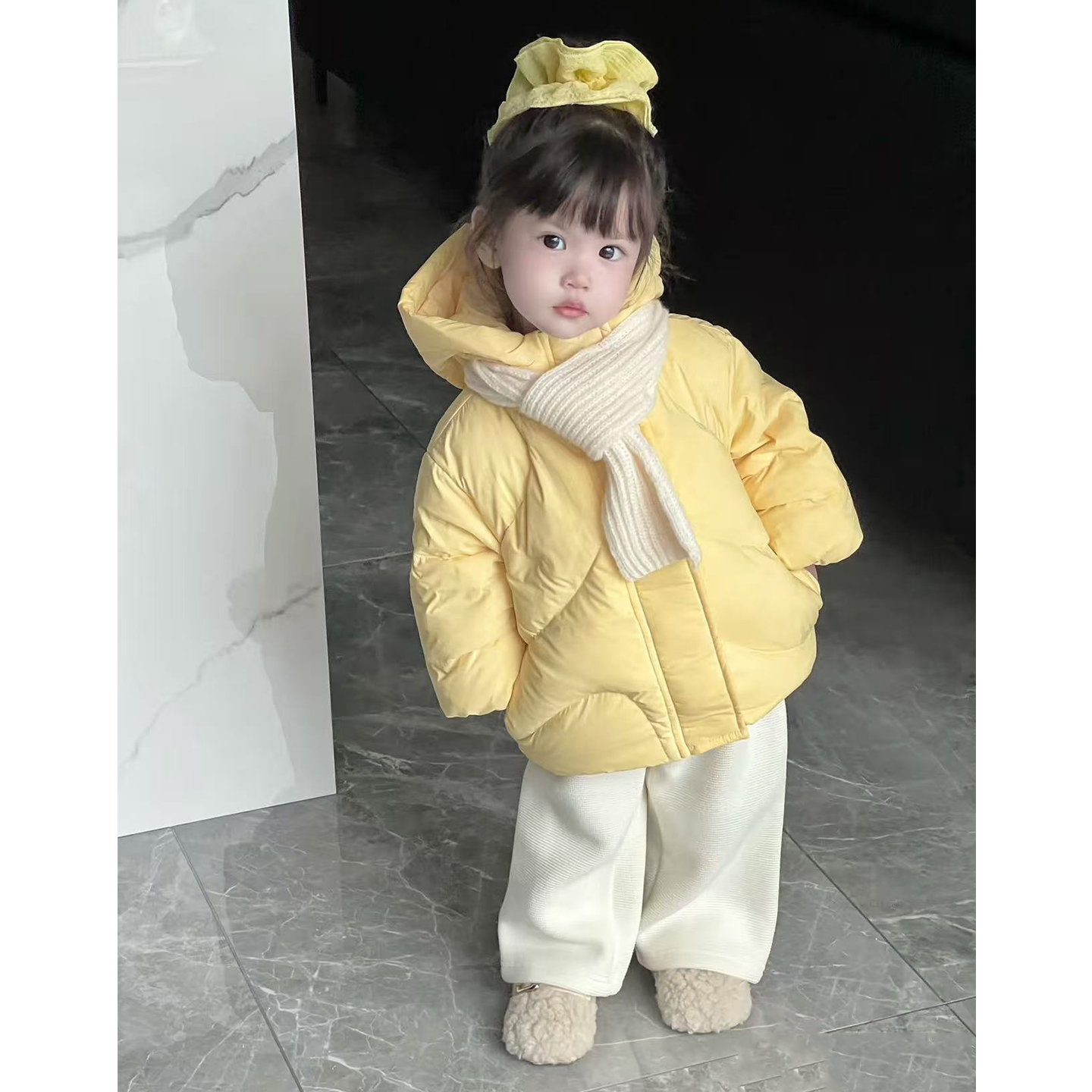 女童轻薄款羽绒服2025新款秋冬小童宝宝防风保暖白鸭绒黄色外套