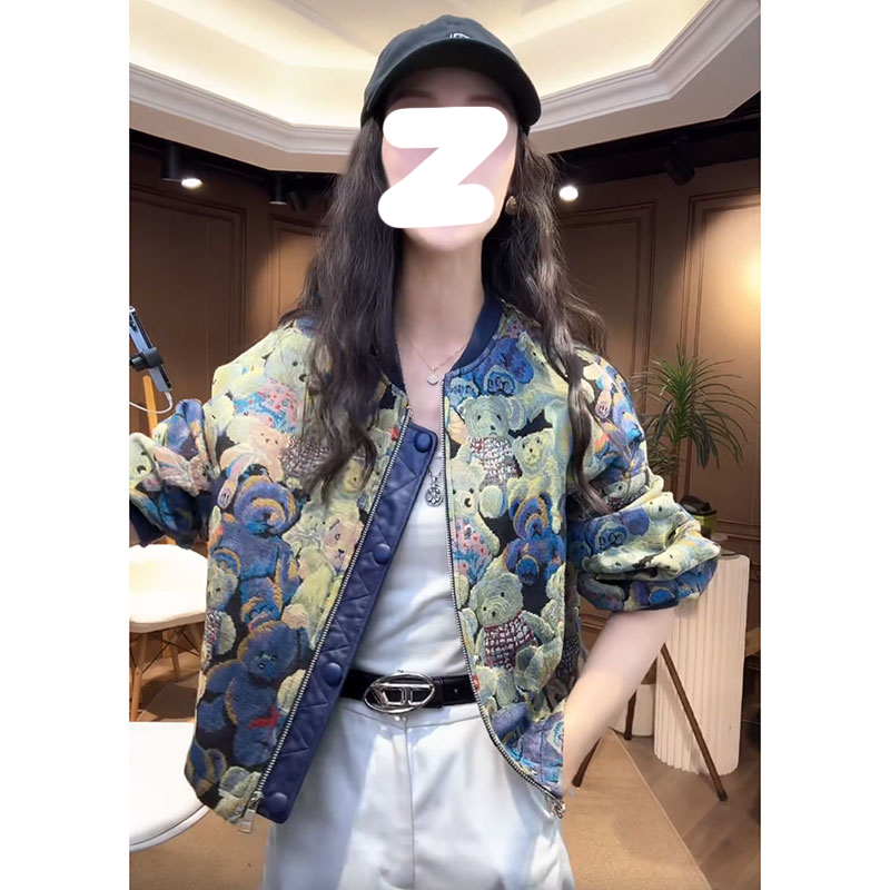 美式复古刺绣小熊短外套女2025春秋新款设计感洋气时髦棒球服夹克