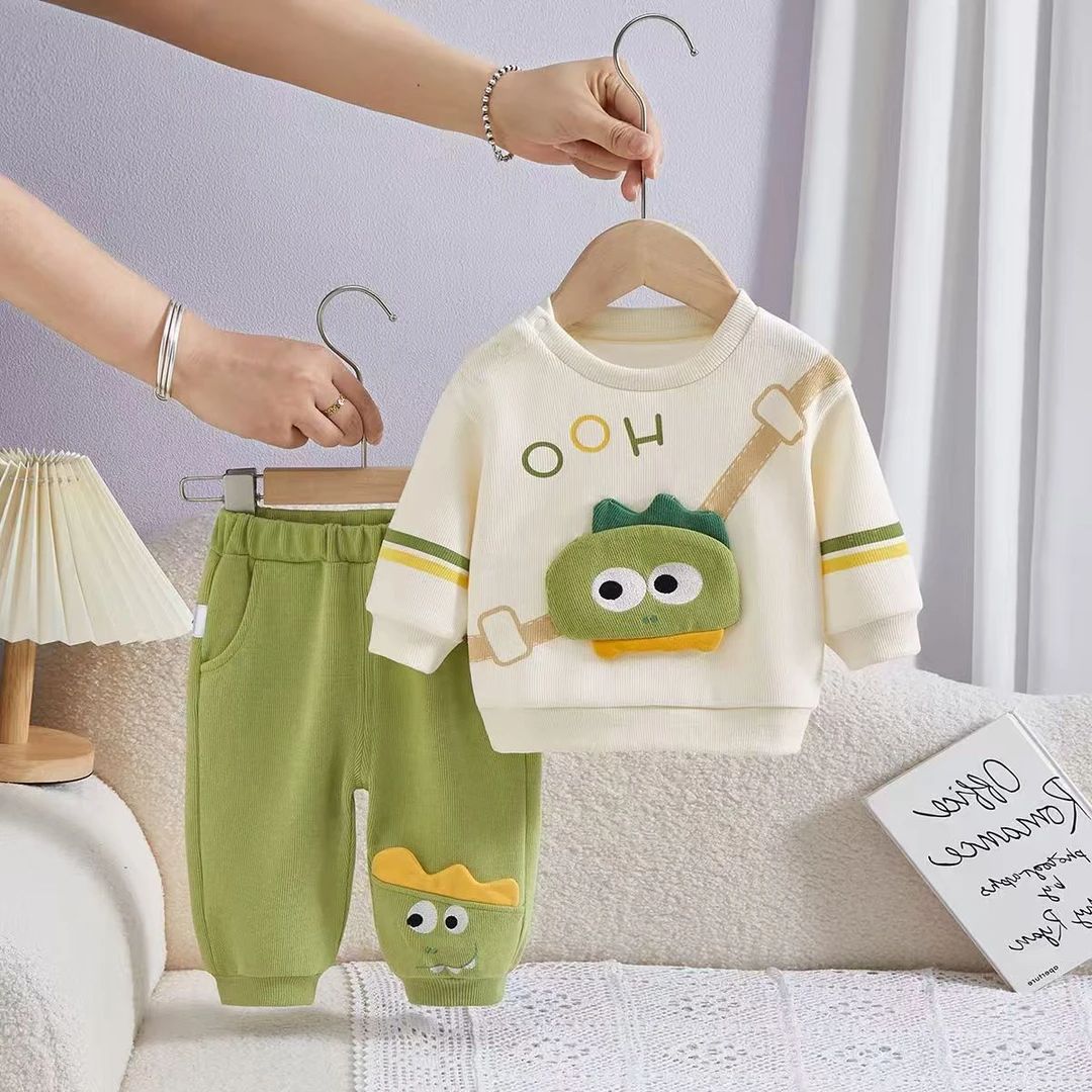 儿童套装小恐龙帅气衣服宝宝卫衣卫裤春秋季新款婴幼儿外出两件套