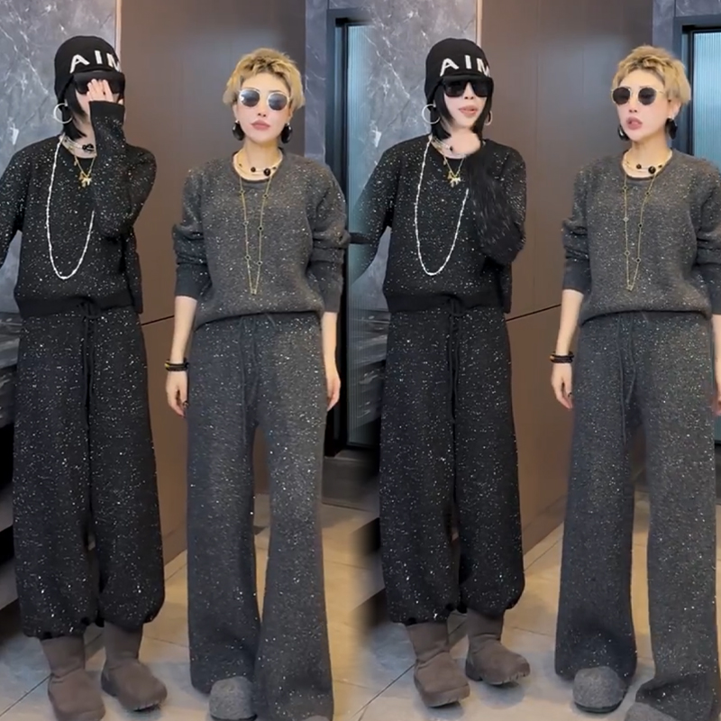 2025秋冬新款时尚显瘦气质网红高档套装女高级百搭宽松大码两件套