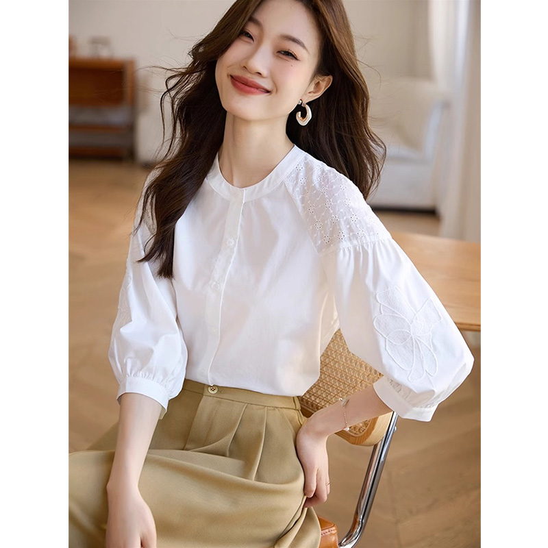 白色圆领衬衫女2025年春季新款设计感独特别致法式七分袖衬衣上衣