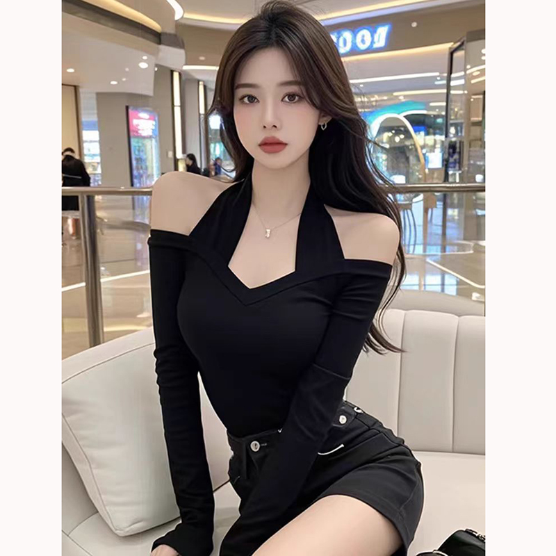 纯欲风辣妹黑色挂脖一字肩上衣女内搭修身露肩长袖气质性感打底衫