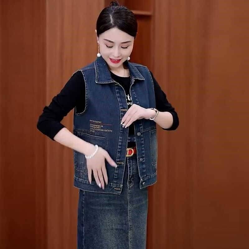 牛仔马甲女春秋新款修身显瘦洋气休闲小个子短款时尚刺绣马夹上衣