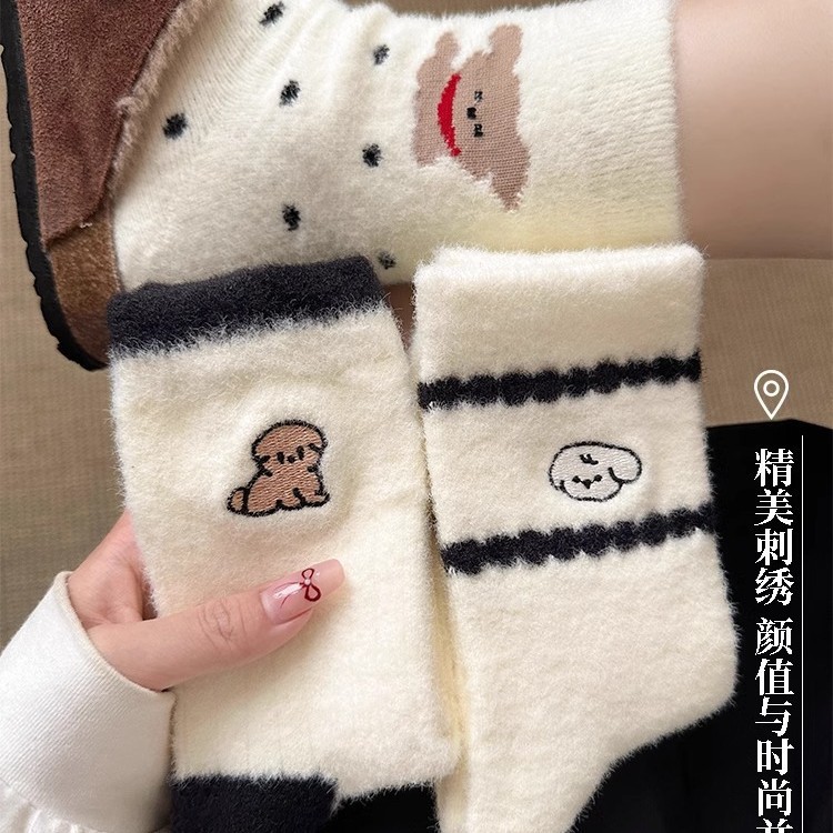 澳绒厚袜子秋冬澳绒女袜中筒袜保暖加绒秋冬季居家毛绒袜月子袜子