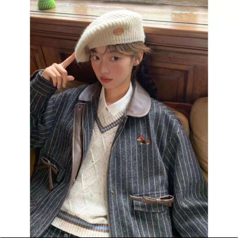 巴恩风皮领夹克外套短裙两件套搭配一整套条纹套装