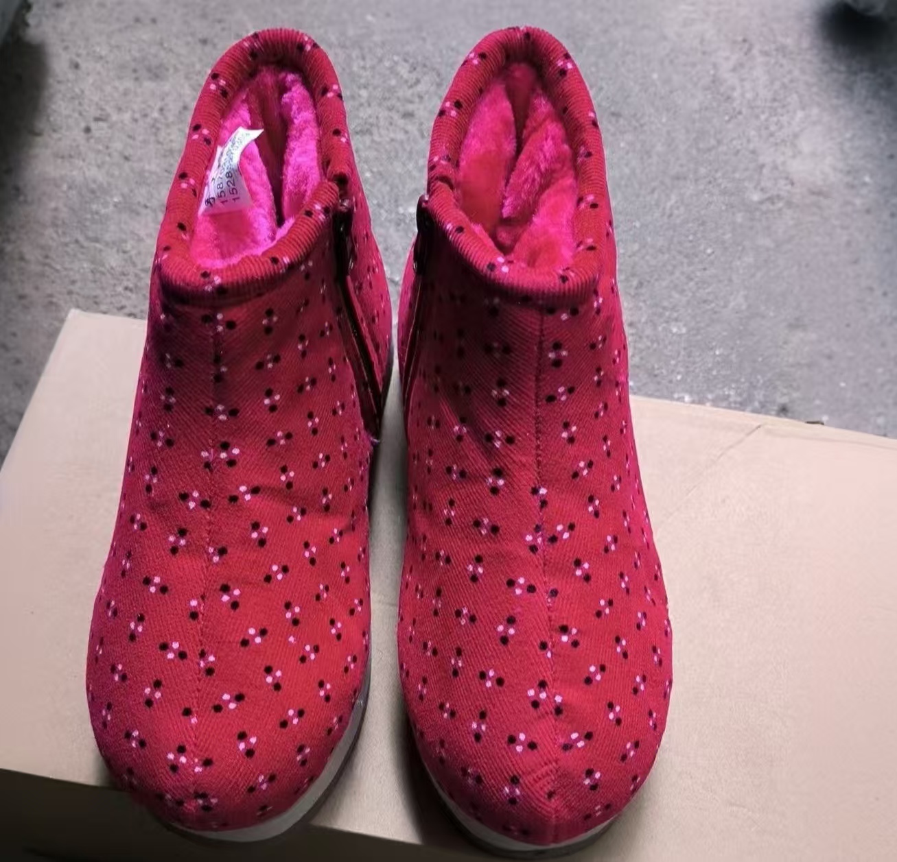 2025款男女冬季手工棉鞋防滑纯棉面料灯芯绒加厚保暖鞋防臭棉鞋