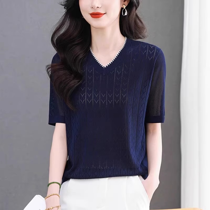 冰丝针织衫t恤女2025夏季新款洋气V领妈妈装减龄宽松休闲ins上衣