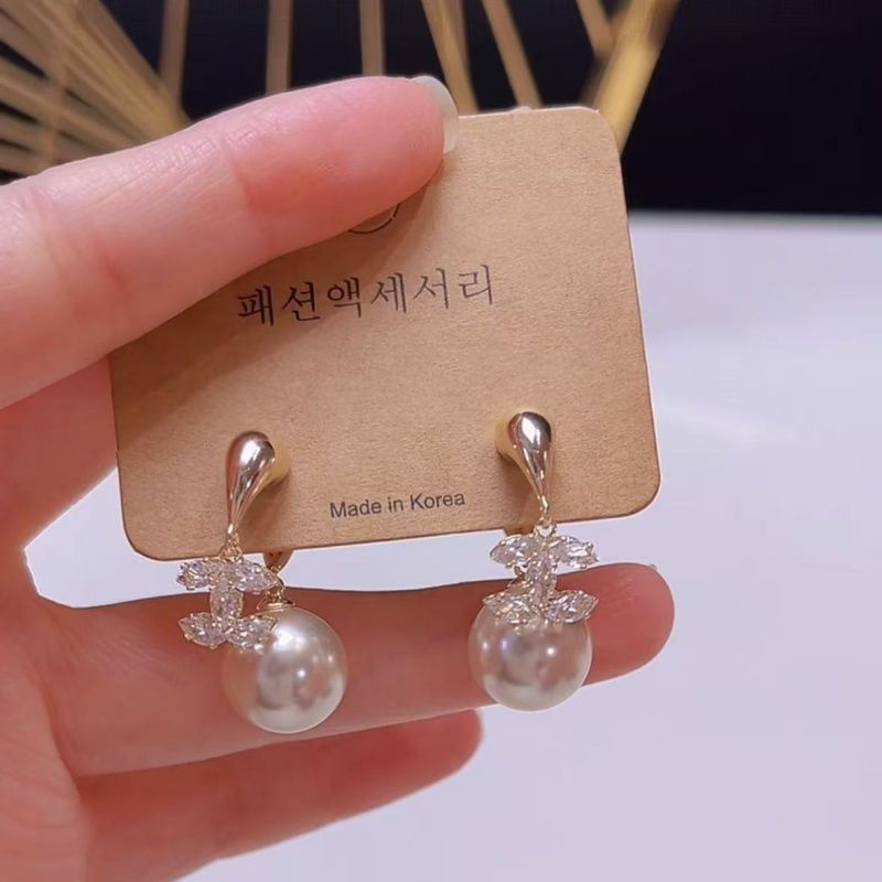 铜合金耳饰 小香风水滴珠珠双面戴耳钉2025新款时尚百搭气质耳环