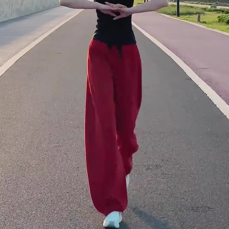 红色休闲裤女夏季2025年新款大码宽松显瘦运动裤直筒阔腿香蕉裤子