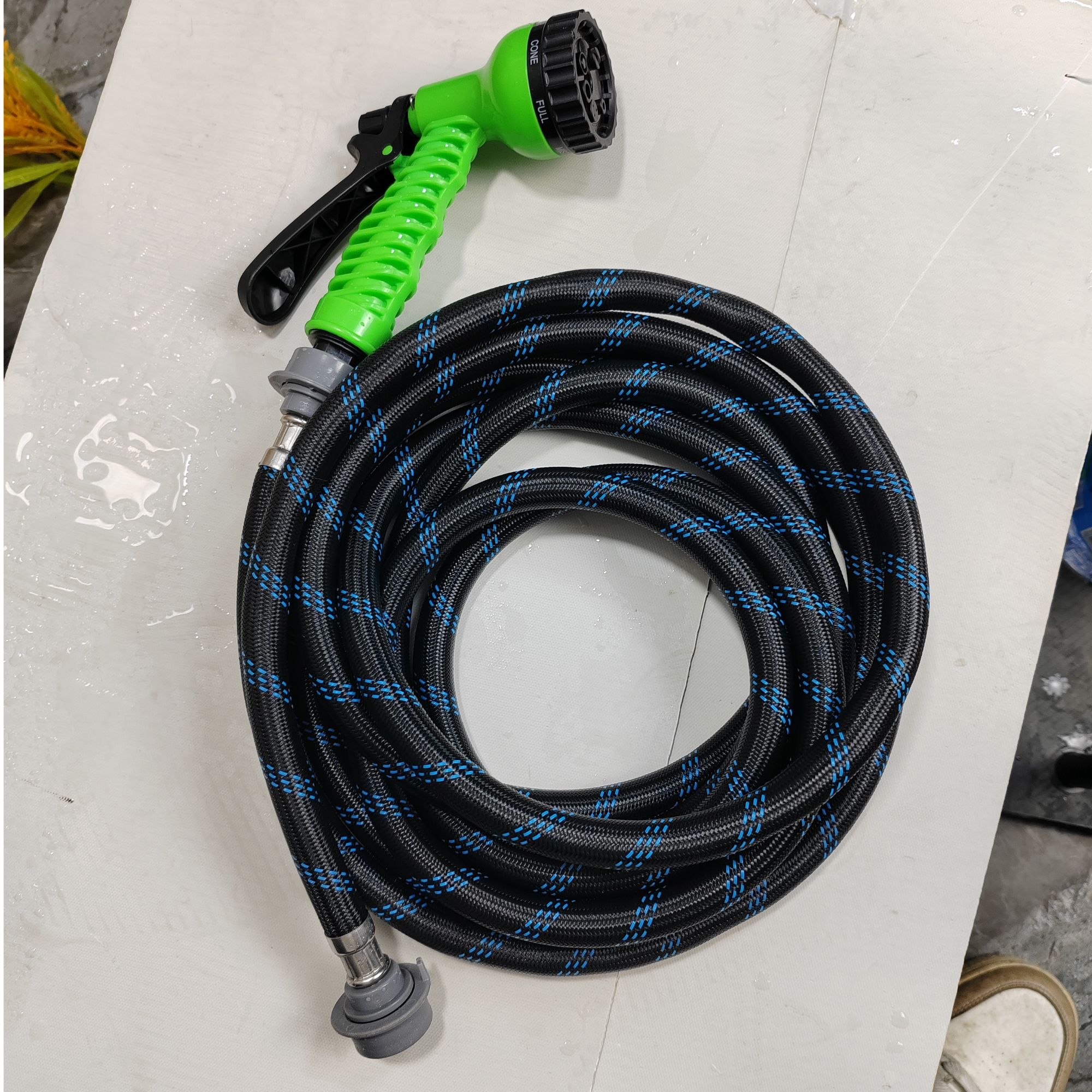 多功能水枪配防爆水管适用于洗车浇花等多场景