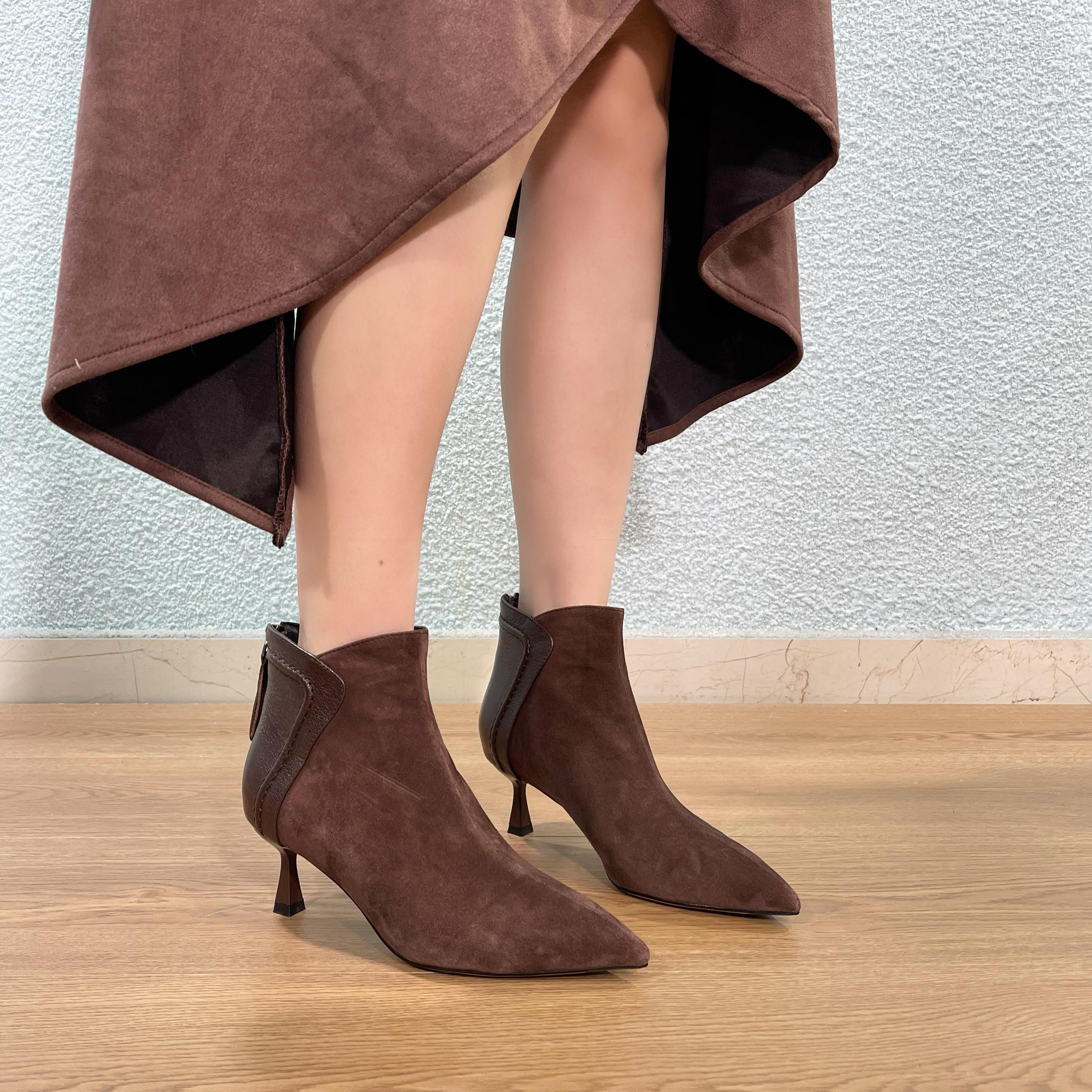 短筒靴女新款百搭尖头细跟真皮短靴气质时尚气质四季短筒靴女