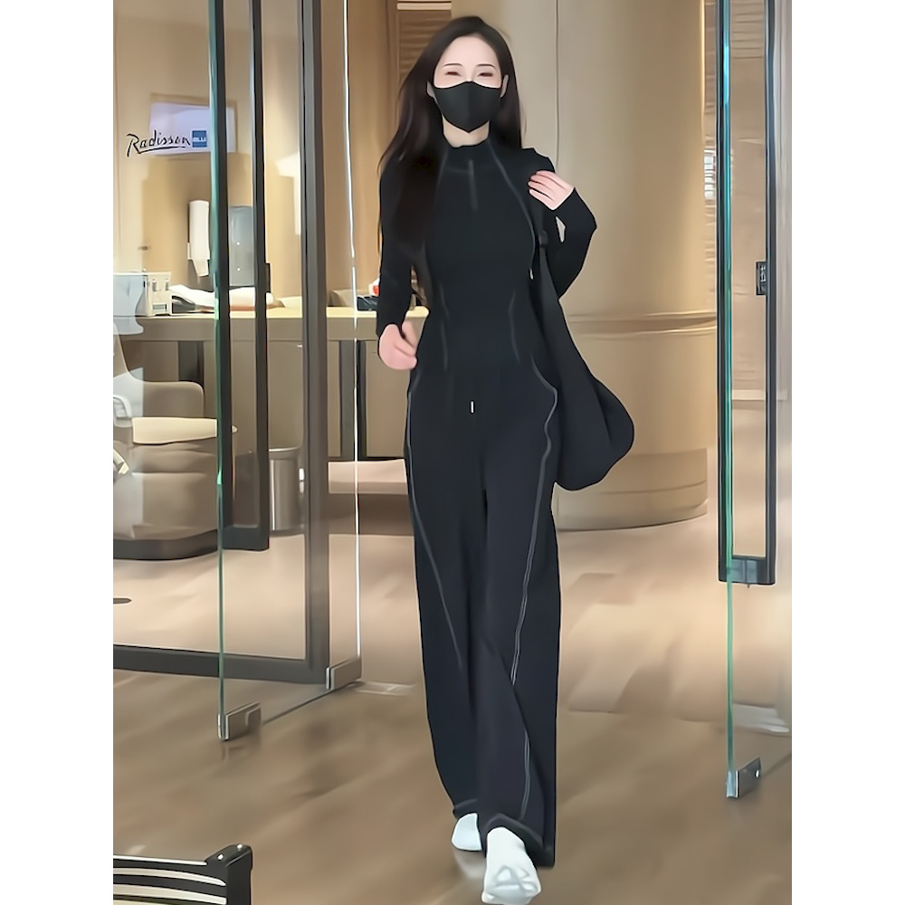 秋季户外休闲运动跑步服套装女2025新款显瘦修身卫衣阔腿裤两件套