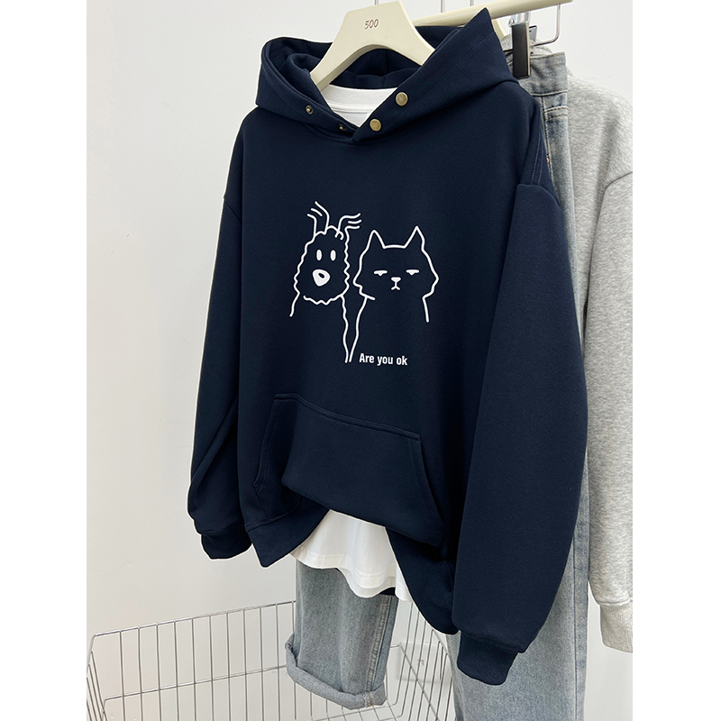 重磅纽扣连帽卫衣女2025秋冬季加绒加厚设计感宽松大码套头上衣潮