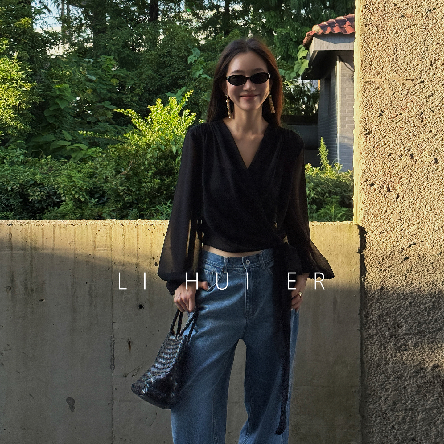 LiHuiEr李慧儿【无垠夜】2025夏季黑色轻奢时尚极简上衣LL025184