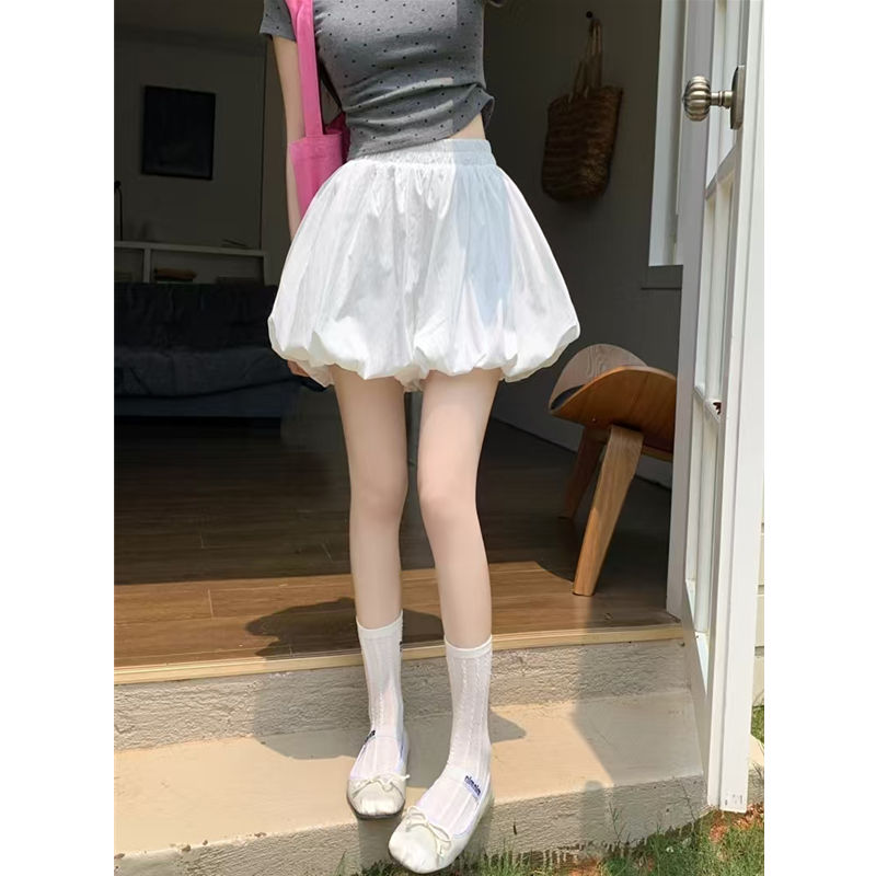 白色月光半身花苞短裙裤子度假云朵蓬蓬A字洋气女夏季灯笼防走光