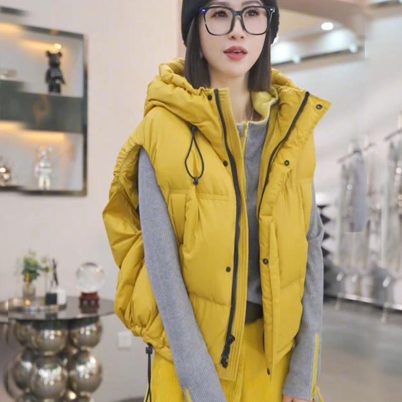欧货连帽保暖棉服马甲女外穿加厚2025秋冬新款小个子坎肩背心外套