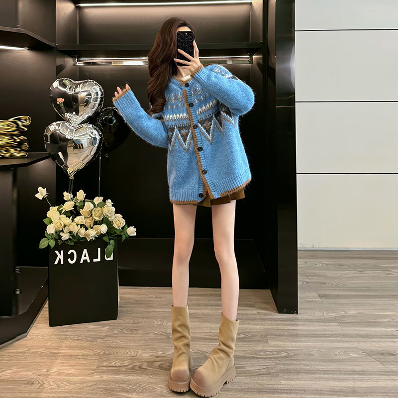 秋冬新款费尔岛提花针织毛衣女时尚设计感洋气减龄拼色开衫上衣潮