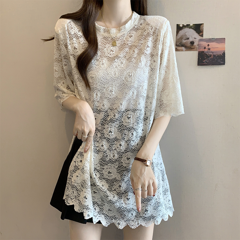 大码蕾丝钩花镂空短袖T恤女夏季新款设计感小众宽松显瘦开叉上衣
