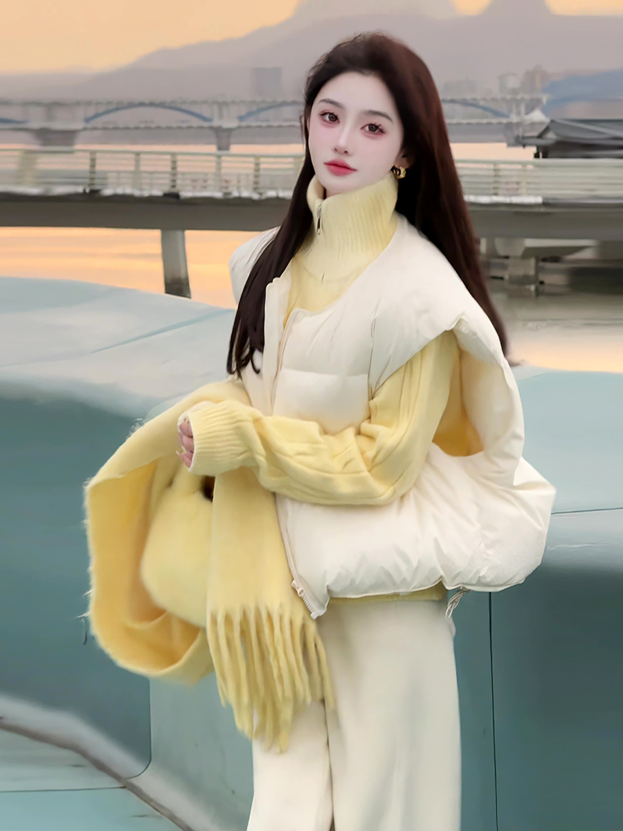 韩系米白色棉马甲温柔毛衣外套女冬新款洋气休闲裤简约时尚三件套