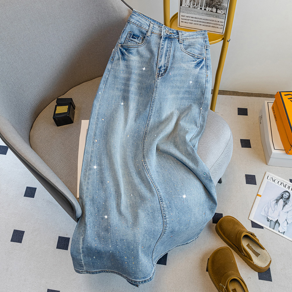 0597烫钻牛仔半身裙女春夏款2025中长款高腰显瘦开叉a字包臀裙子