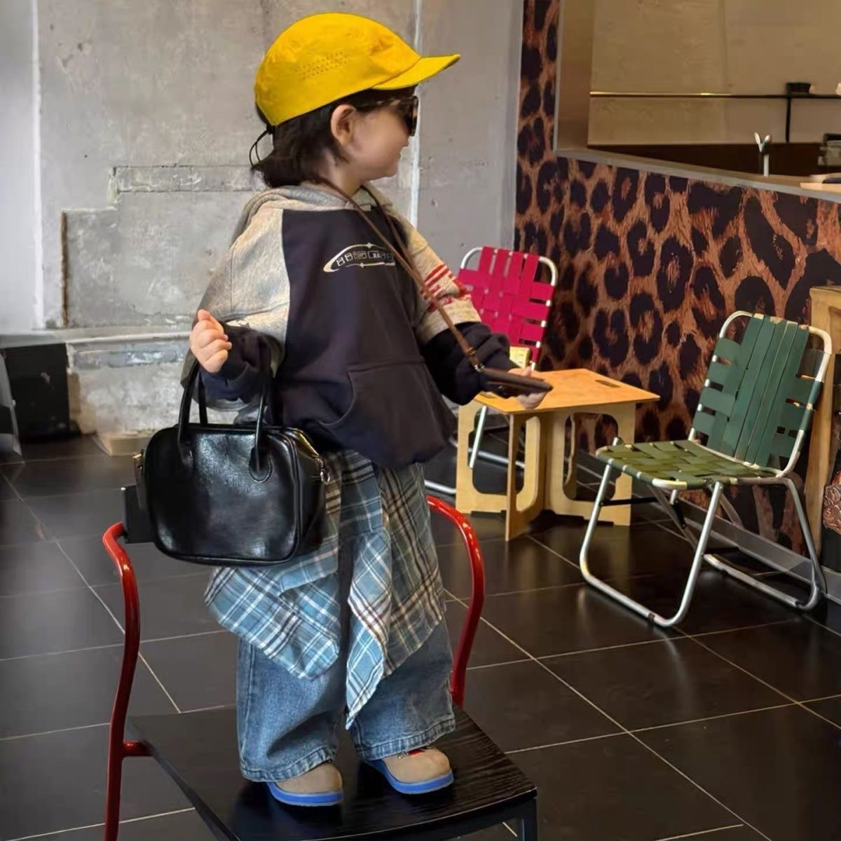 儿童套装套头季休闲常规套装男字母森系可爱超萌儿童衣服