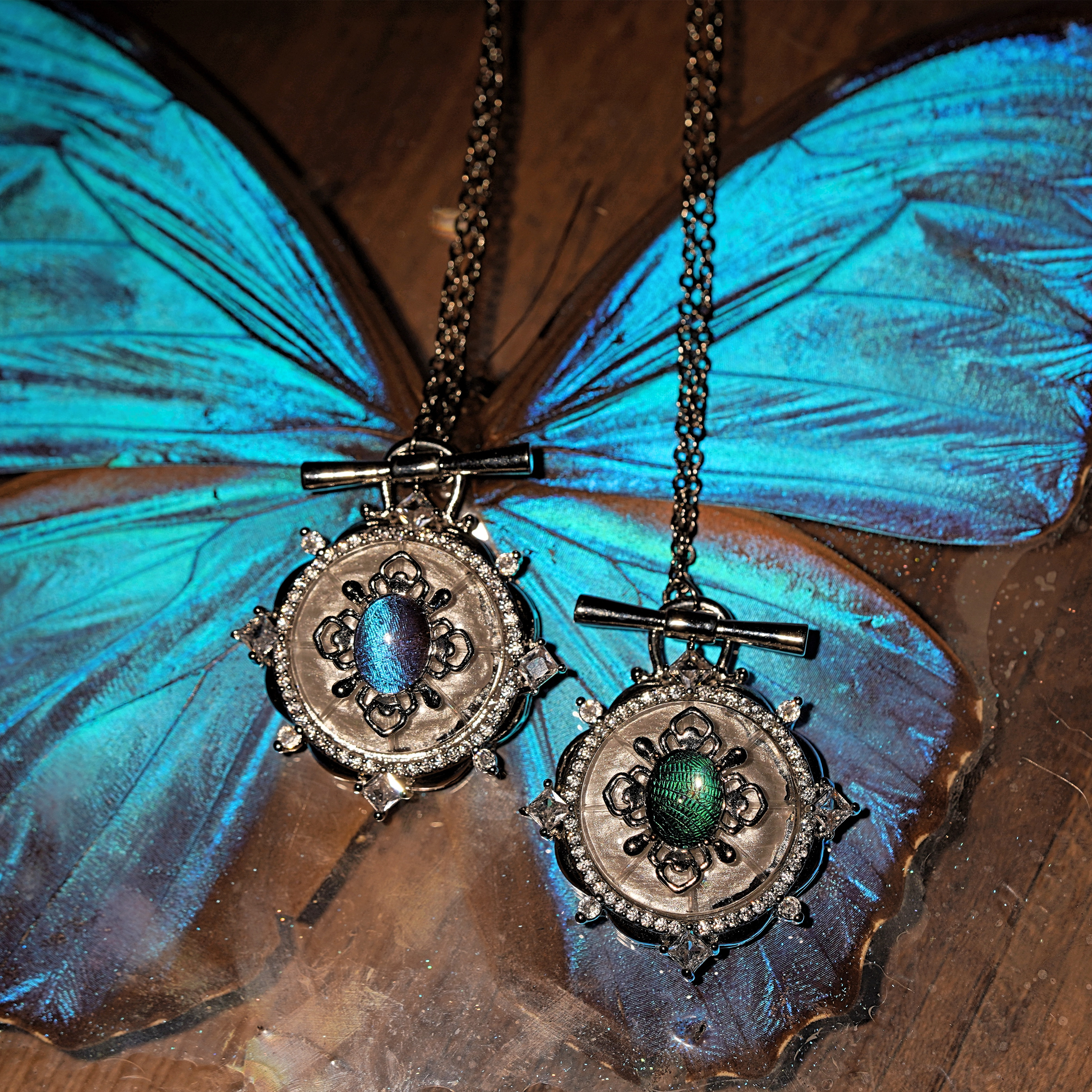 合金项链 蝶翼幻蓝结构色华艳色蟌大蓝闪蝶天然幻彩小众原创设计