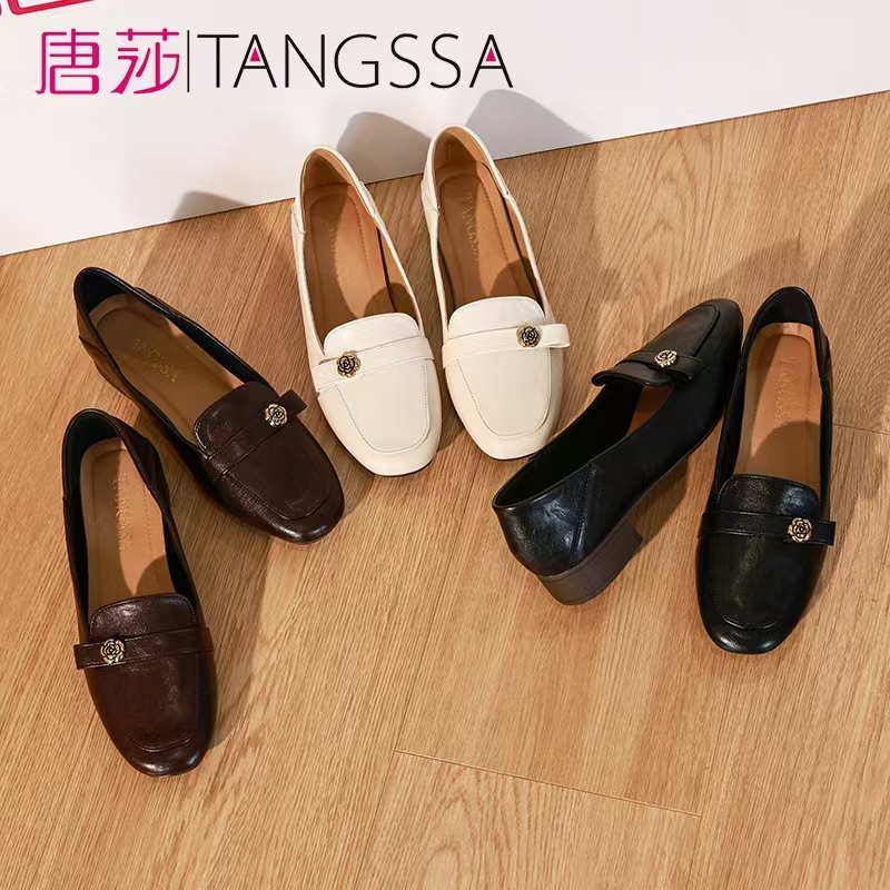 平底山茶花软底女士乐福鞋英伦风经典粗跟乐福鞋百搭单鞋方头6072