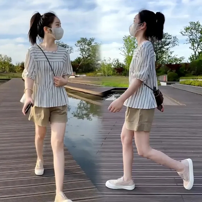 现货2025新款收腰显瘦条纹短袖衬衫女高腰短裤休闲短裤减龄穿搭