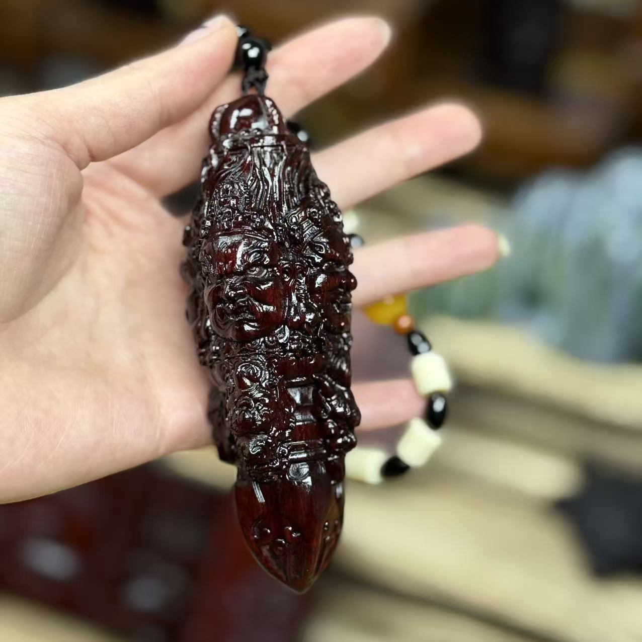 特色工艺手把件小叶紫檀大黑天金刚杵霸气7