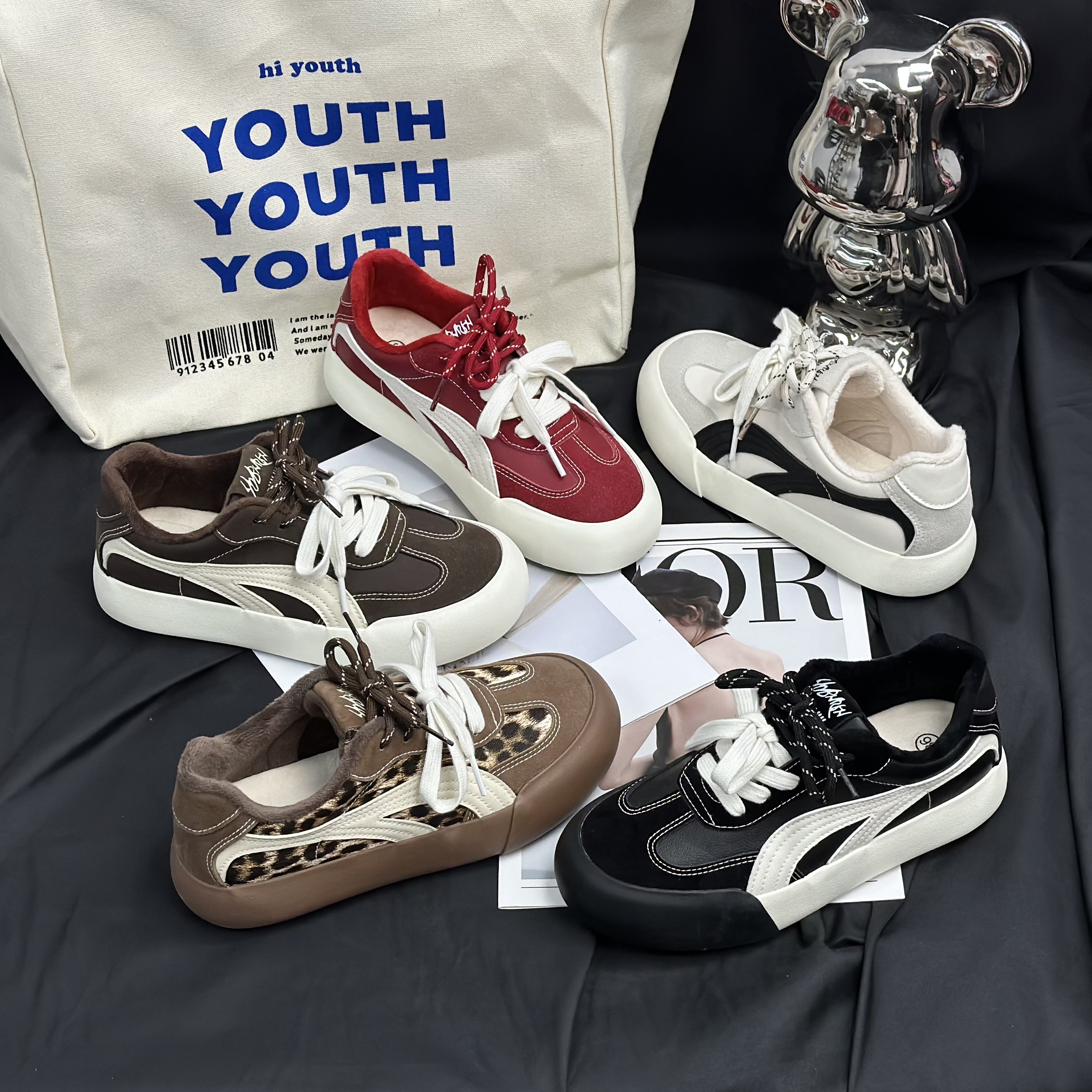 【BK】“加绒与不加绒”低帮爆款皮面2025秋冬季复古潮鞋韩版系带板鞋