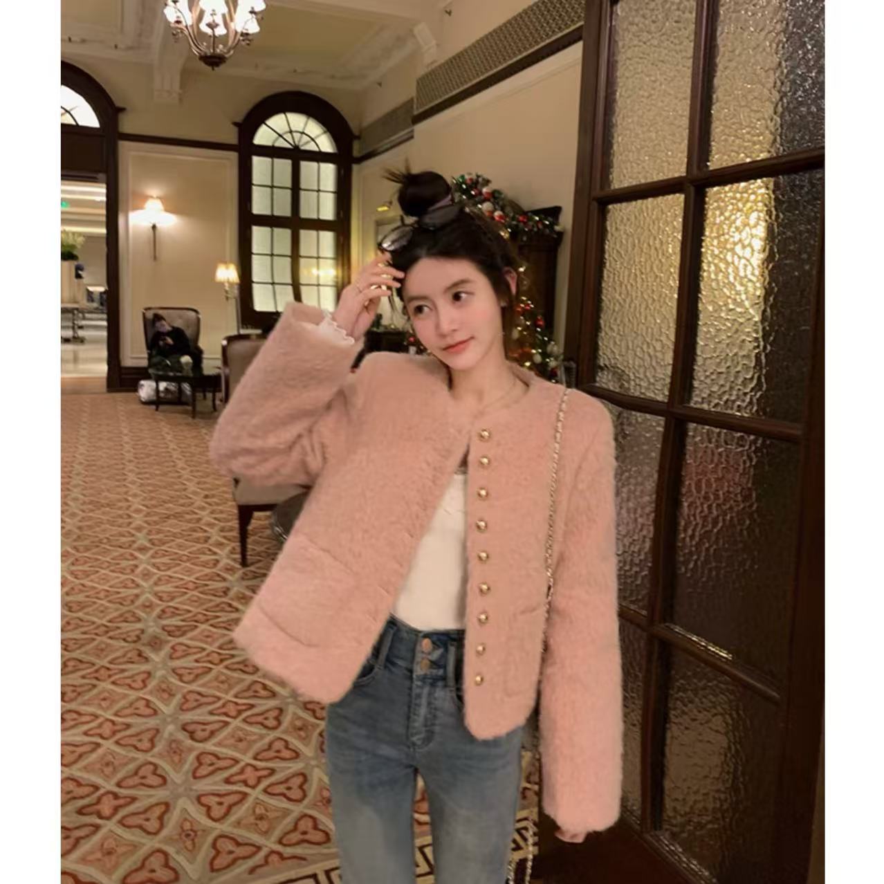 2025冬季新款气质名媛小香风外套女粉色高级感加厚短款外套上衣