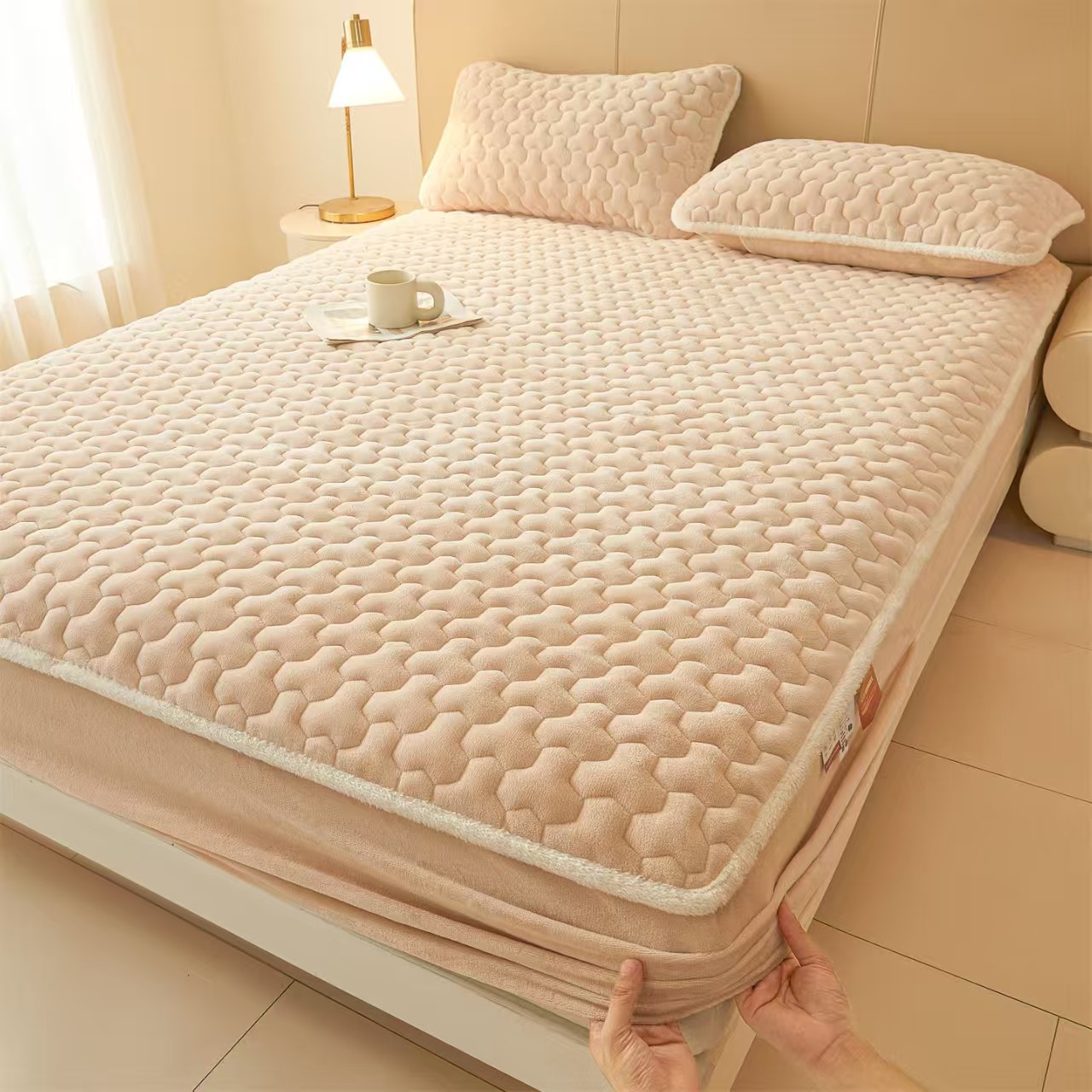 A类加厚牛奶绒床笠单件冬季夹棉床罩床单套床垫防尘保护罩三件套