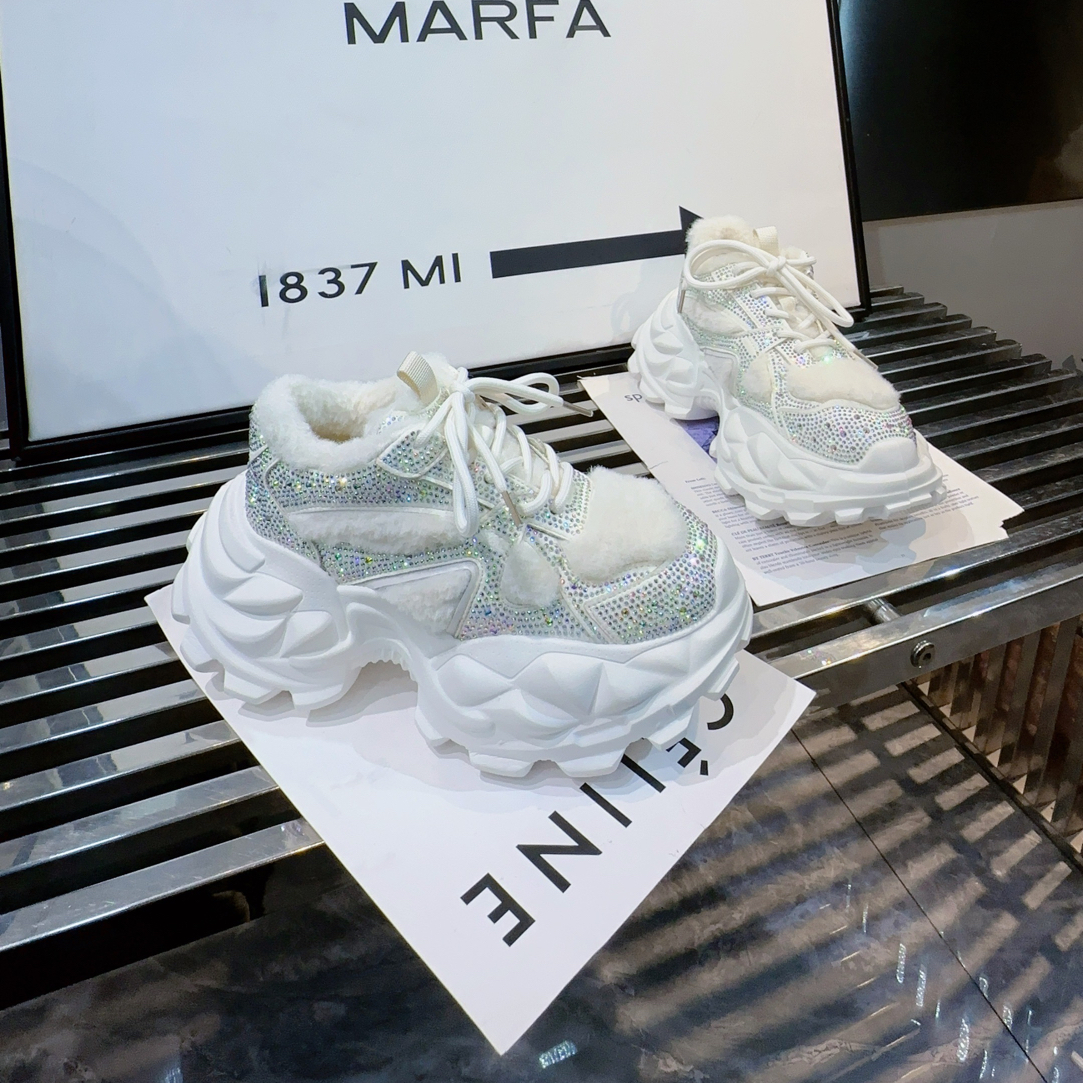 A.M艾墨儿女款欧洲站DB柜柜同步厚底水钻毛毛款女款重工老爹鞋